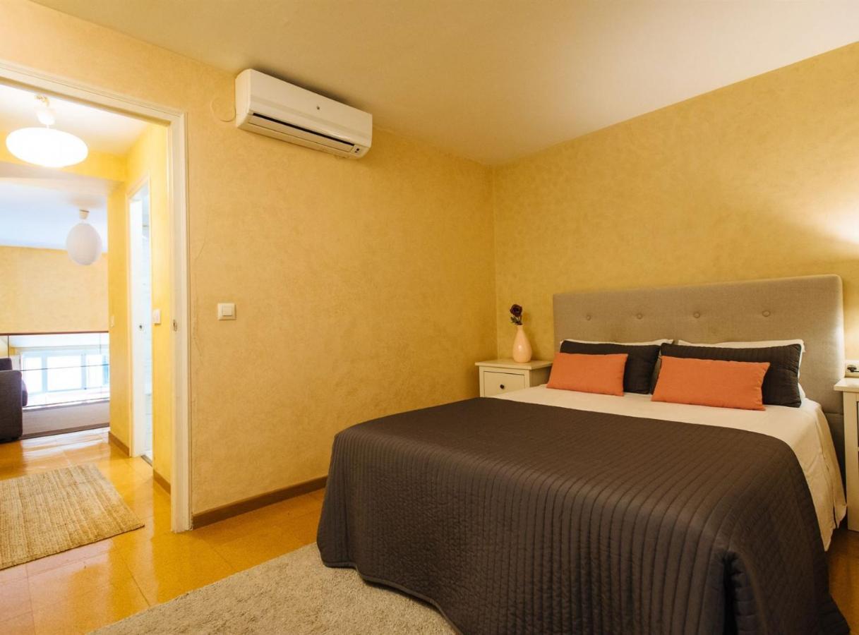 Pajaritos Suite Apartment - Private Parking Included Sevilha Exterior foto